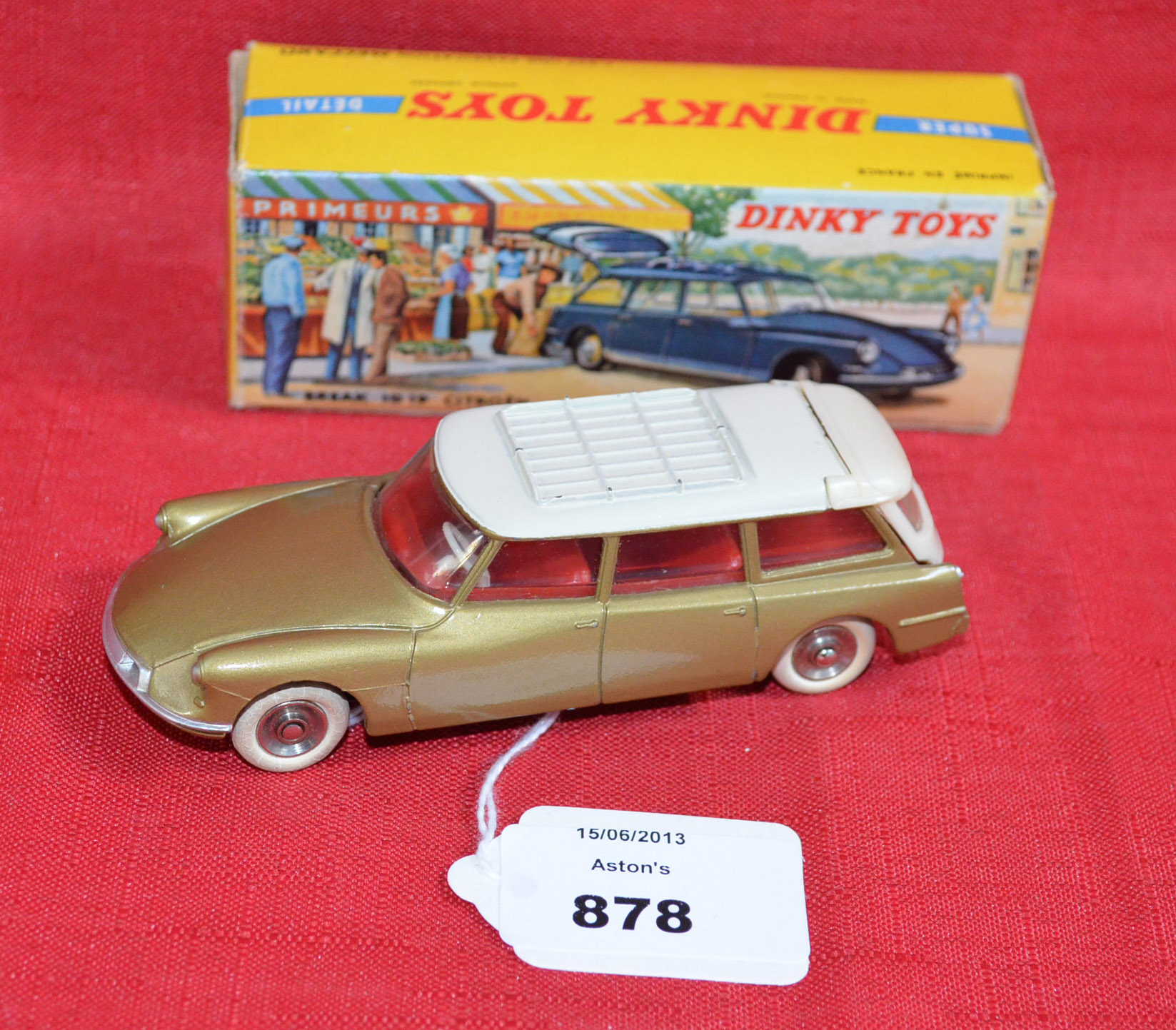 French Dinky Toys 539 Break ID19 Citroen, gold/cream body. VG with a few very minor chips, in VG
