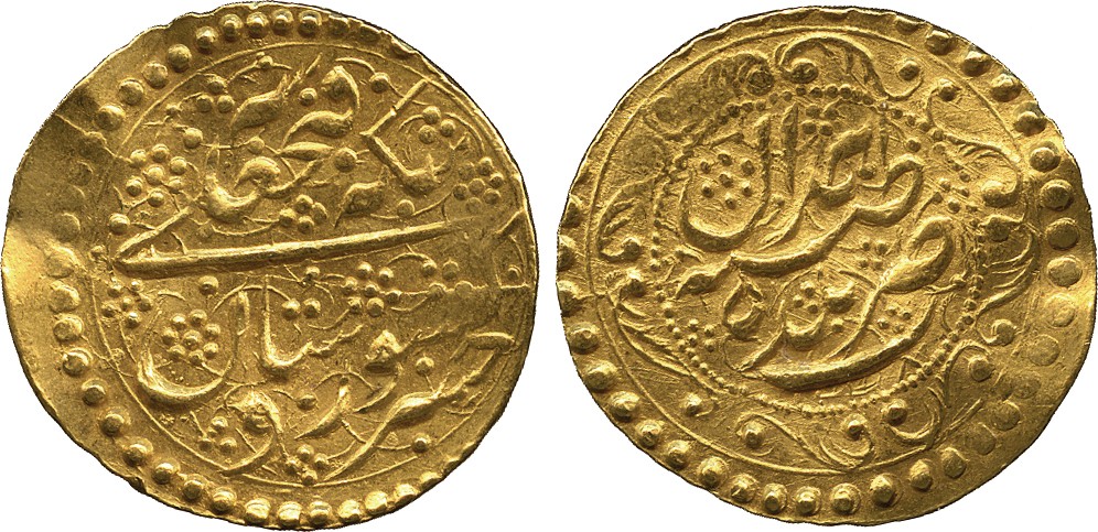 ISLAMIC COINS. QAJAR. Fath‘Ali Shah, Gold Toman, Hamadhan 1248h, 3.44g (A 2870). Crimped, good