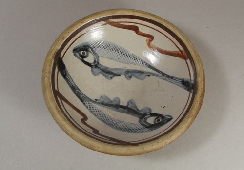 SVEND BAYER
A Svend Bayer fish decorated bowl. Impressed ' SB'. Diameter 20cms.