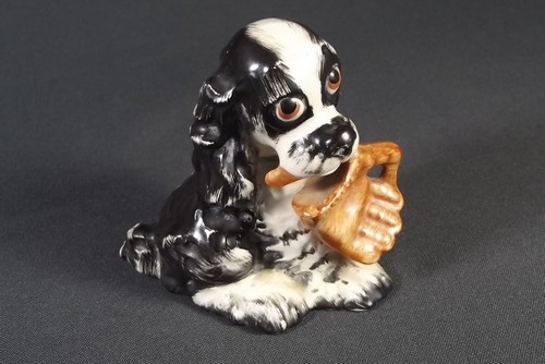 GOEBEL DOG
A Goebel model of a humorous dog.