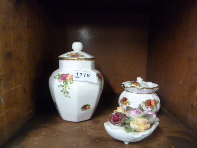 THREE PIECES OF ROYAL ALBERT OLD COUNTRY ROSES