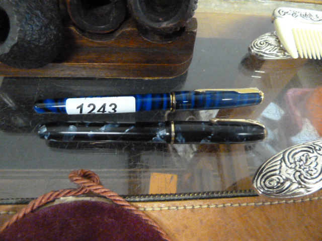 TWO FOUNTAIN PENS INC PARKER