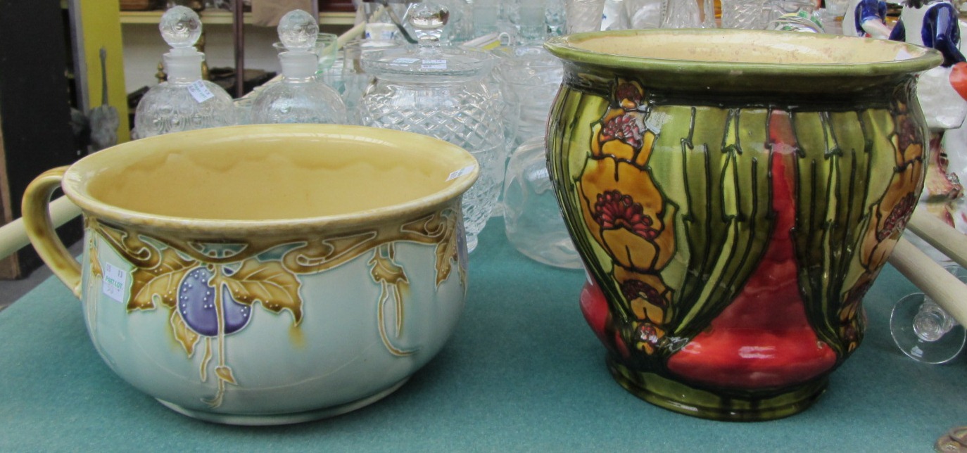 A Mintons Ltd Secessionist red ground jardiniere, No.71 (19.5cm high) and a Mintons Art Nouveau