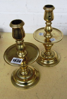 A pair of Dutch brass Heemskerk candlesticks, 22cm high (2).