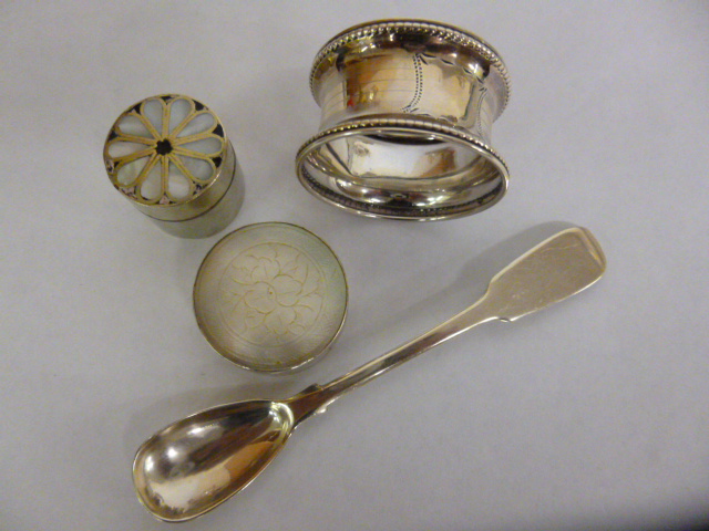 William IV silver mustard spoon hallmarked London 1832 maker WE, a silver napkin ring hallmarked