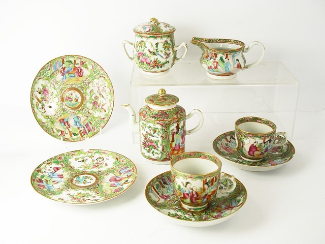 A COMPOSITE PART TEA SET OF EARLY 20TH CENTURY CANTON EXPORT WARE comprising; a cylindrical lidded