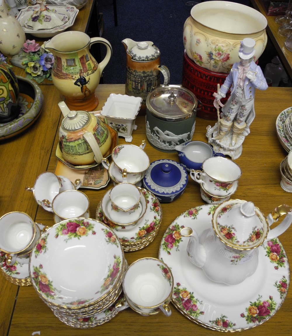 A parcel lot of ceramics to include, a Royal Albert old country roses part tea, coffee and dinner