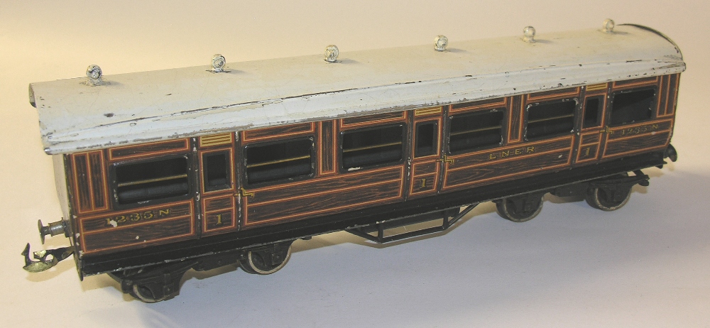 A Bassett-Lowke `0` gauge tinplate LNER 1st Class Passenger Coach.