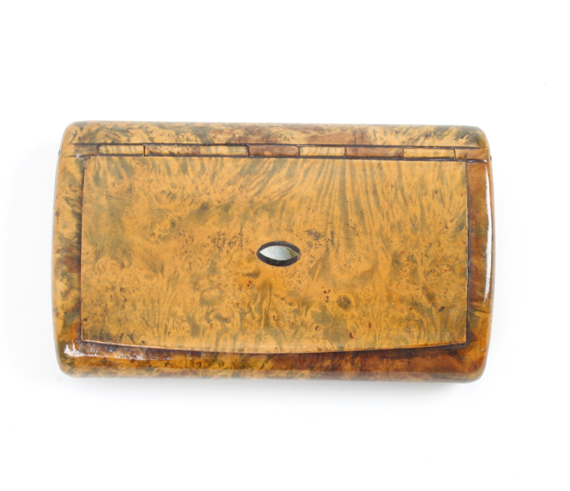 A late 18th/early 19th century burr wood snuff box, of oval section and rectangular form, lid with