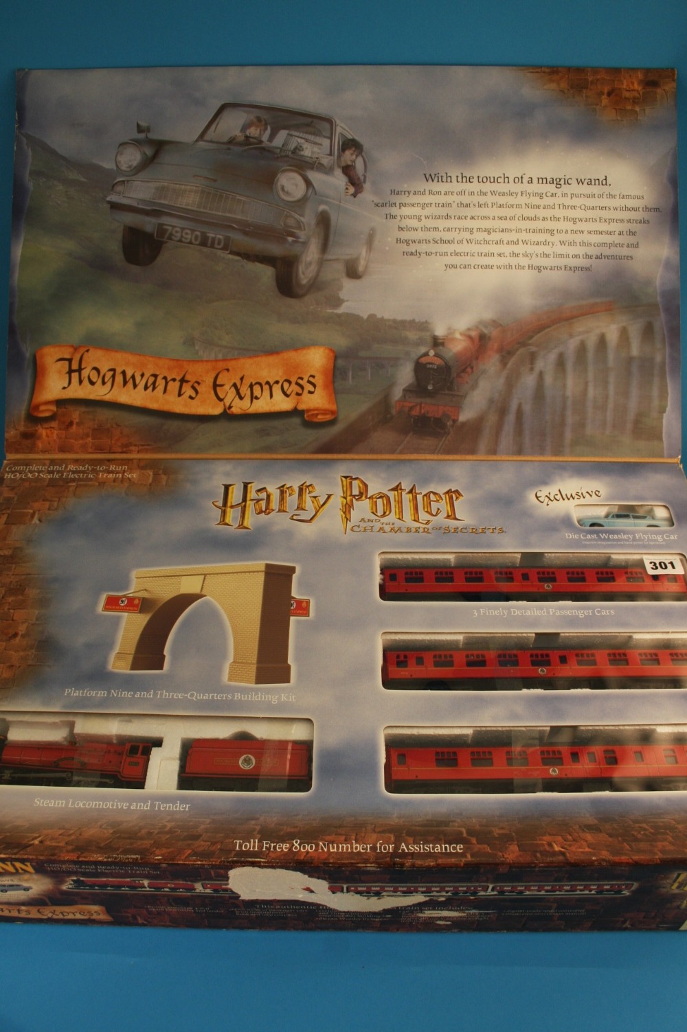 A boxed Bachmann `00` gauge `Harry Potter and the Chamber of Secrets` train set.