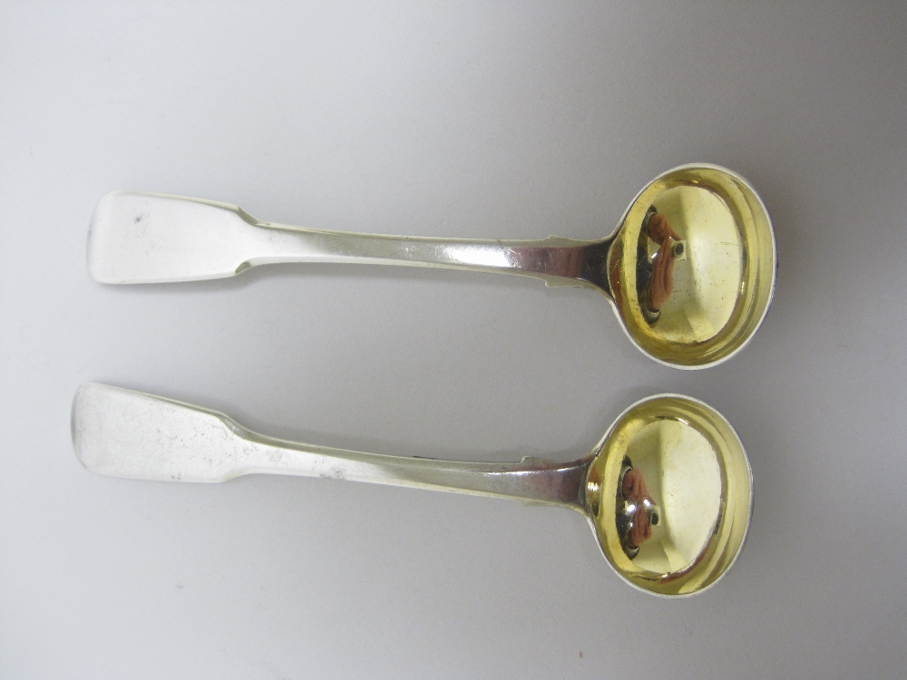 Pair of George III Salt Spoons fiddle pattern, London 1814, maker: Eley & Fearn