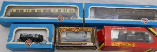 A large collection of model railway items incl. Hornby, Airfix and Mainline engines, carriages,