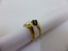 A collection of lady`s rings incl. 9 ct yellow gold bark finish ring set with a single pearl size