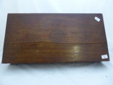 A vintage mahogany cigar box having cedar interior, approx. 67 x 34 x 10 cms, the box having H