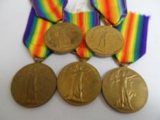 Five Victory Medals A/S to Sgt SE1687 W Austin AVC, Pte 19484 J Lindsay Sco Rif, Dvr T3- 026719 W