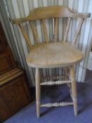 Pair of pine bar / kitchen stools being spindle backed on turned legs and stretchers (2)