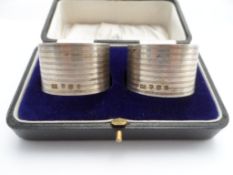 Collection of miscellaneous silver, including a pair of solid silver Edinburgh napkin rings dated