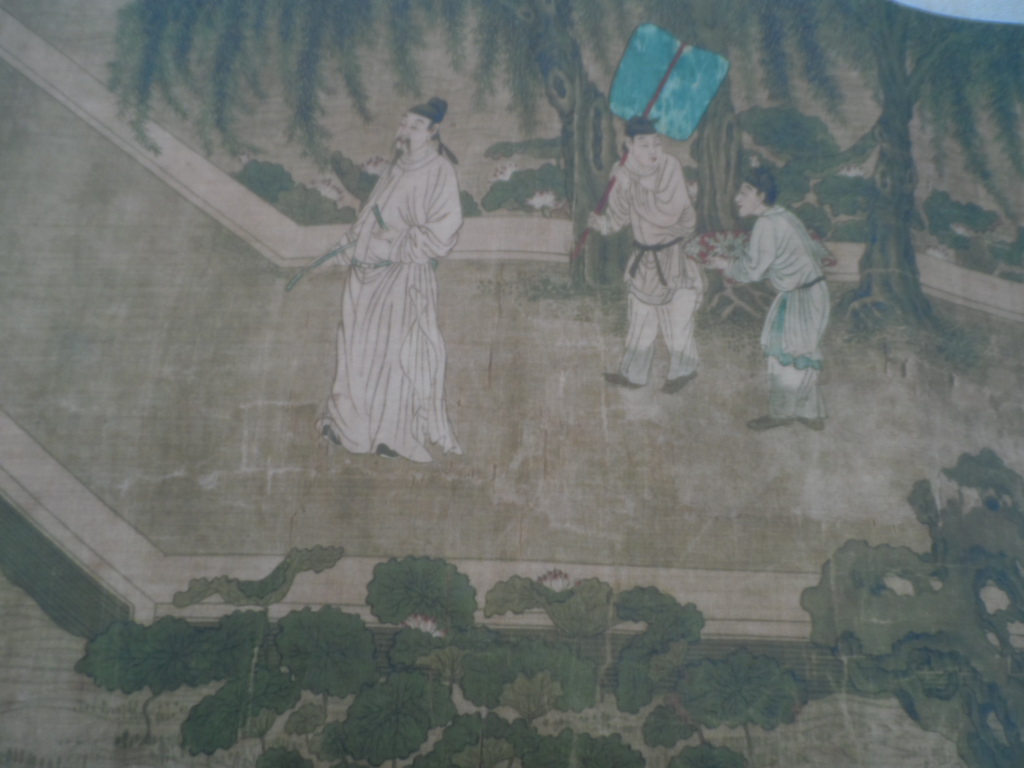 Chinese Silk Scroll, the four meter scroll depicting scenes of court life. 600 x 33 cms