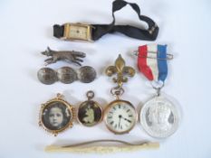 Collection of misc. jewellery incl. nurse`s watch, silver brooch in the form of a running fox.