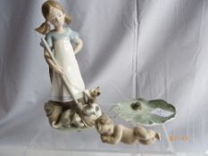 A LLADRO FIGURE OF A YOUNG GIRL WITH KITTEN AT HER FEET, DAISA 1983, A LLADRO FIGURE OF A CHERUG