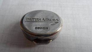 A SHEFFIELD HALLMARKED SILVER BRITISH AIRWAYS PILL BOX INSCRIBED TO BASE - SOUVENIER OF CONCORD