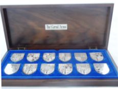 John Pinchers Royal Arms Silver Shield Celebration Box Set. A solid silver presentation set
