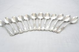 Solid silver Kings Pattern Teaspoons. Twelve solid silver Kings Pattern Tea Spoons. Sheffield
