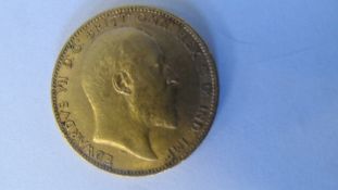 AN EDWARD VII 1903 GOLD FULL SOVEREIGN (GOOD CONDITION) B.P. BENEATH DRAGON D.S. BENEATH THE NECK.