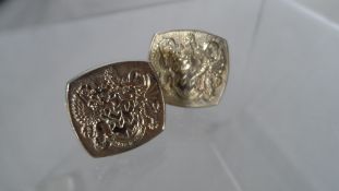 A PAIR OF HALLMARKED SILVER CUFF LINKS BY ARTS AND CRAFTS DESIGNER BERNARD INSTONE.