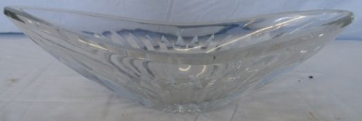 A LARGE ELIPTICAL SHAPED CUT GLASS FRUIT BOWL ENGRAVED BACCARAT, APPROX. 47 X 9 cms