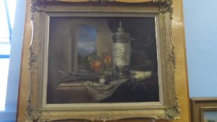 ARTIST UNKNOWN - AN ORIGINAL OIL ON BOARD - A STILL LIFE, ALE CHARGE, PIPE AND FLINTLOCK PISTOL ON A