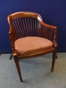 A REGENCY MAHOGANY FLAT SPINDLE BACK SITTING ROOM CHAIR ON TAPERED LEGS