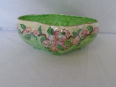A MALING SHAPED FRUIT BOWL DEPICTING FLOWERS, APPROX. 24 CM X 10 CM