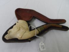 AN ANTIQUE MEERSCHAUM PIPE DEPICTING A BEARDED AMERICAN CIVIL WAR SOLDIER, APPROX. 17 CM  ( W A F )