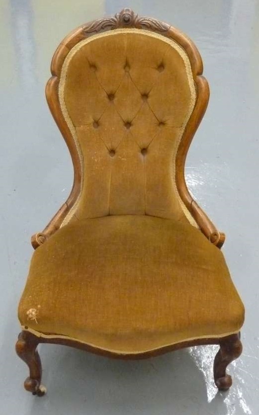 Victorian ladies button back chair with original castors - A/F