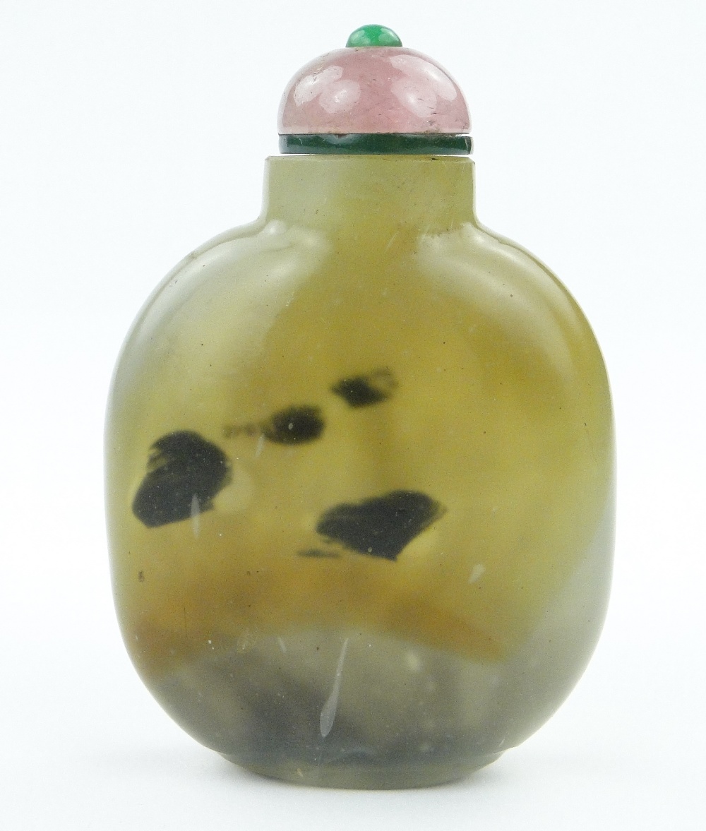 Antique Chinese agate snuff bottle with tricolour stone stopper, 3".