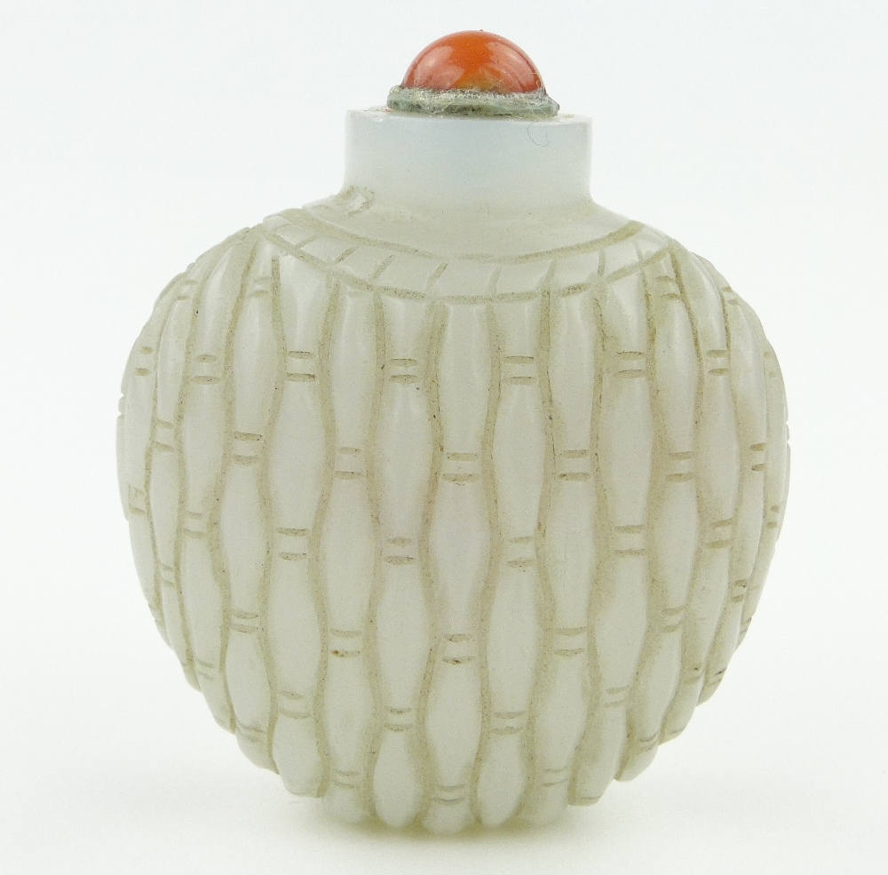 Antique Chinese opaque glass snuff bottle with basket weave design and hardstone stopper, 2.25". :