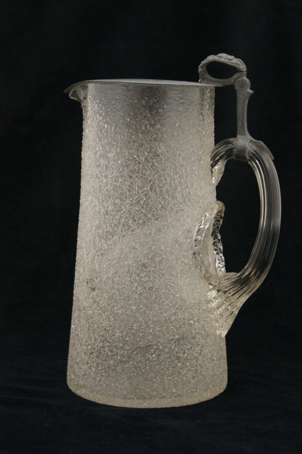 Victorian cracked ice lemonade jug with hinged pewter cover, drawn handle with an ice well, height