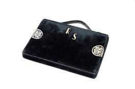 A ladies 1920s vanity case, velvet covered with applied initials ‘RS’ with two lifting lids and