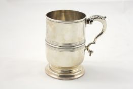 A silver christening cup hallmarked London, 1916, with inscription reading H.B.F from R.D.R 1918,