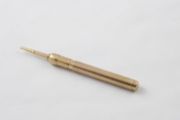 A 9ct gold S. Mordon & Co propelling pencil of simple design, length 11cm In need o lead.