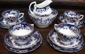 PARCEL OF VICTORIAN TEAWARE WITH TRANSFER AND HANDPAINTED FLORAL DECORATION, COMPRISING TWELVE CUPS,