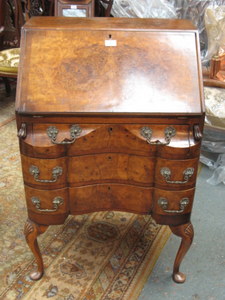 WALNUT VENEERED FALL FRONT LADIES WRITING BUREAU ON CABRIOLE SUPPORTS