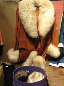 1970`S FAUX SUEDE THREE QUARTER LENGTH COAT WITH FAUX FUR COLLAR, PLUS TWO FAUX FUR WINTER HATS IN
