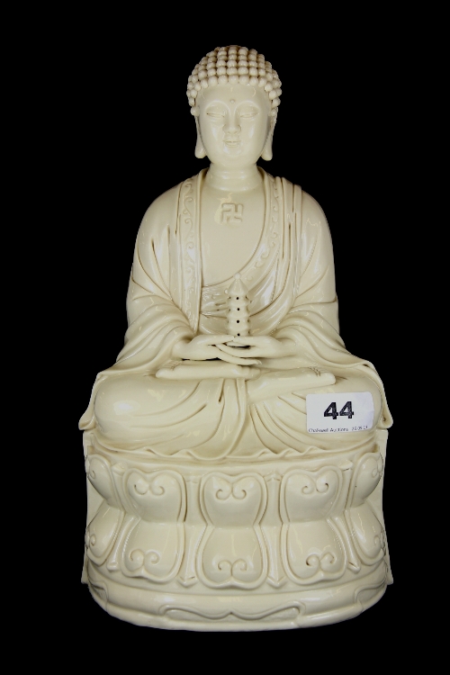 A lovely handmade Ivoire de chine figure of the seated Buddha H.30cm