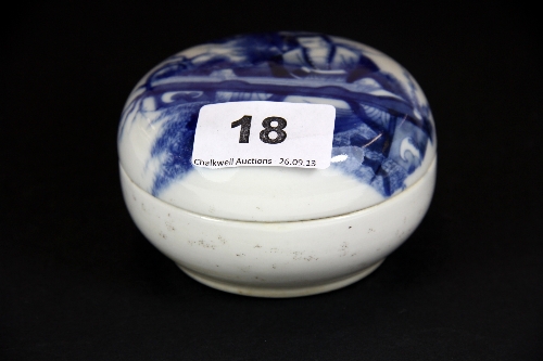 A Chinese hand painted porcelain stamping ink box. ( matching lot 16) H6cm Dia 9cm