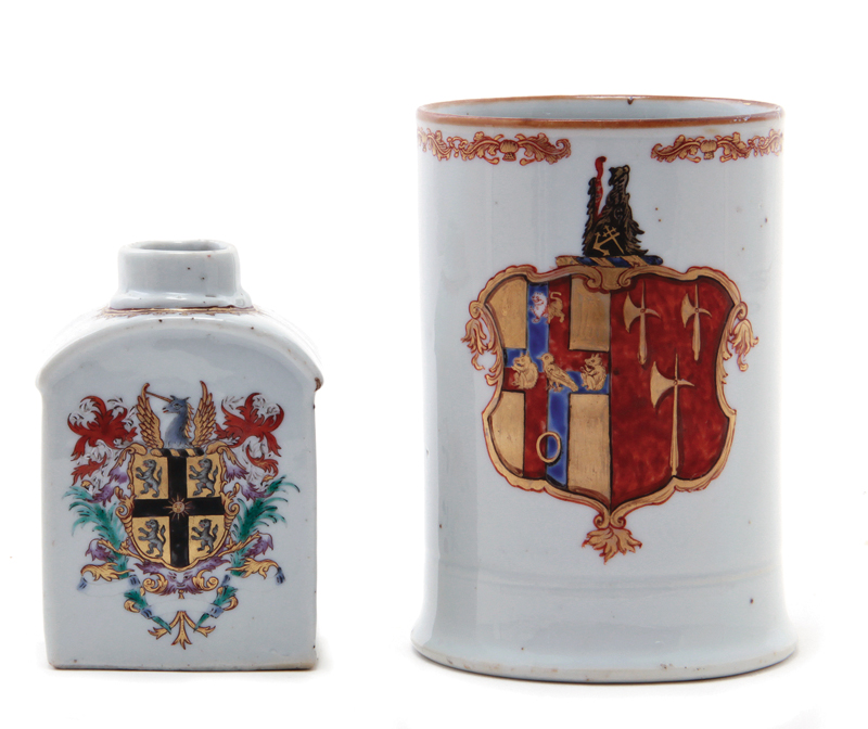 Chinese armorial porcelain mug and tea caddy circa 1740-50, mug with shell-and-scroll border