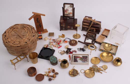 A miscellaneous quantity of Japanese small dolls` house furniture and copper wares. (Qty)