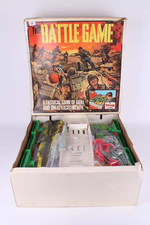 `The Battle Game`, a Triang game, a tactile game of skill and great excitement!! Boxed (taped)