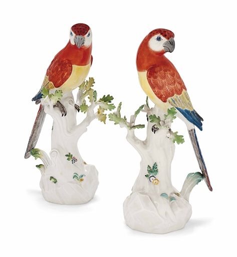 A PAIR OF MEISSEN MODELS OF PARROTS 
1967 AND 1968, BLUE CROSSED SWORDS MARKS, INCISED 63 AND 63x,